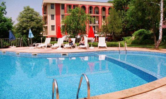All Inclusive Light почивка на море в Китен снимка