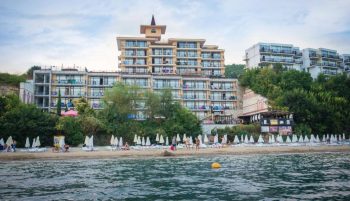 All Inclusive на Свети Влас на първа линия море